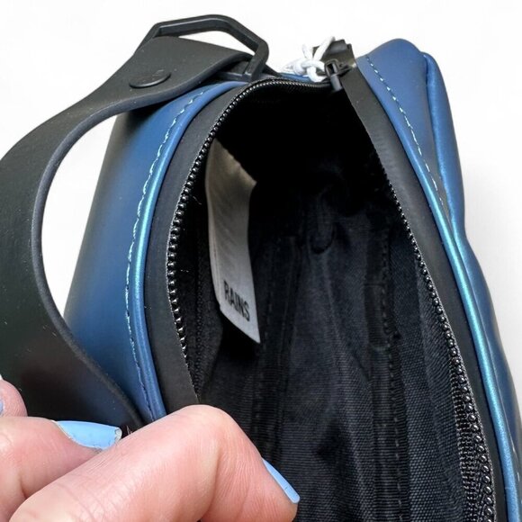 RAINS Box Bag Micro W3 Crossbody - Laser Blue NWT, Unisex - Picture 9 of 15